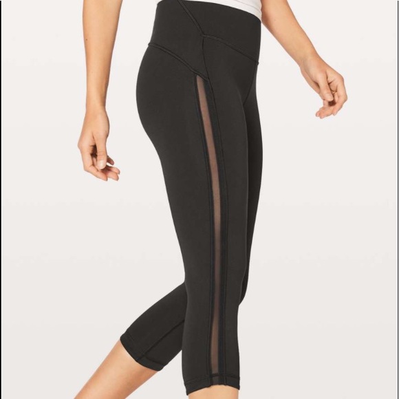 lululemon athletica Pants - Lululemon Wunder Under Crop (Hi-Rise) Awaken Full-On Luxtreme 21" size 4